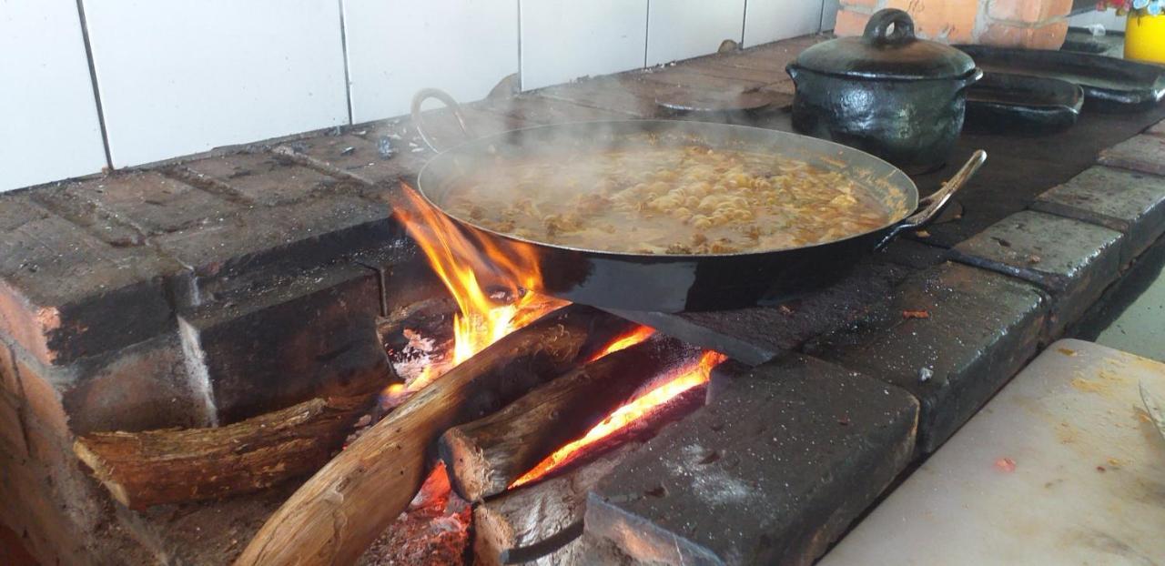 Hotel Fazenda Recanto Do Monte Alegre Piraju Bagian luar foto