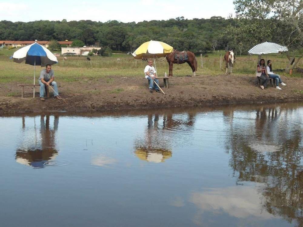 Hotel Fazenda Recanto Do Monte Alegre Piraju Bagian luar foto